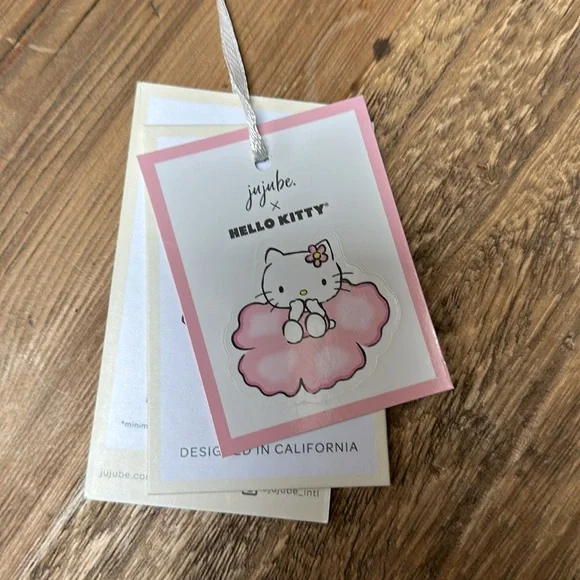 Hello Kitty Mini Helix NWT - Picture 3 of 3